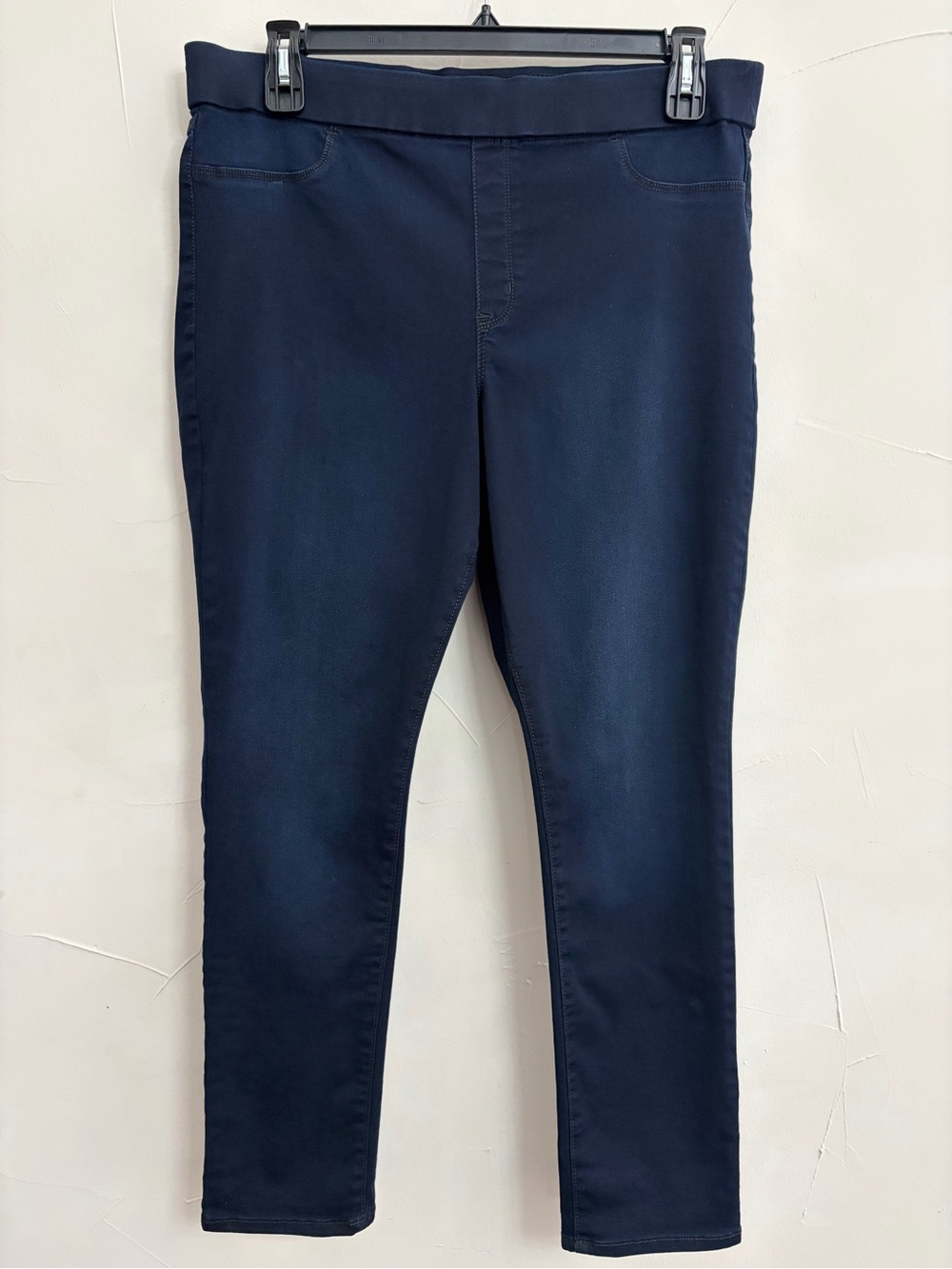 Gloria Vanderbilt Size 16 Navy All Around Slimming Pull On Stretch Pants